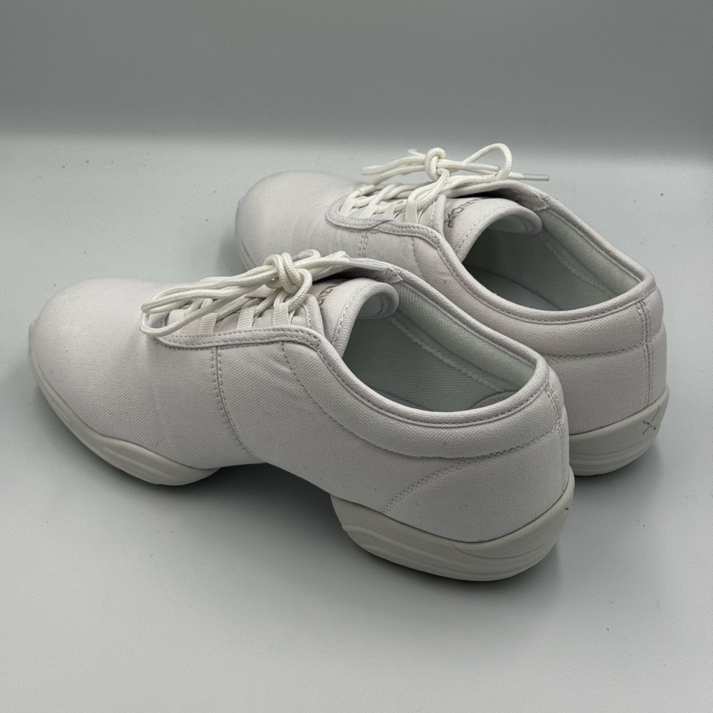 Capezio White Dance Sneakers Size 12 Split Sole Jazz Hip Hop Shoes - Picture 6 of 10